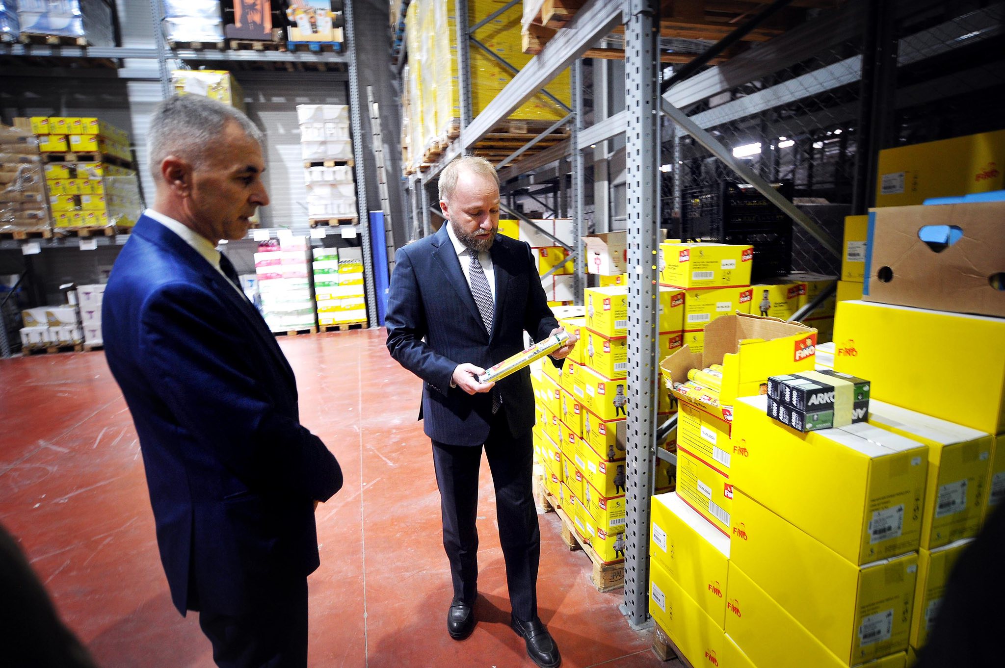 Abelard Tahiri: Çmimet do të ulen, bizneset do të rriten dhe qytetarët do të jetojnë më mirë!