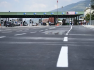 Afro 1 orë pritjet e mërgimtarëve për të hyrë në Kosovë