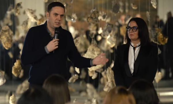 “1 miliard euro për arsimin”, Abdixhiku: 1 mijë euro paga për mësimdhënësit, mësim tërëditor në krejt Kosovën, 80 çerdhe