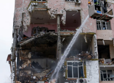 Qindra mijëra pa rrymë në Kiev nga sulmet ruse, para bisedimeve Trump-Zelensky