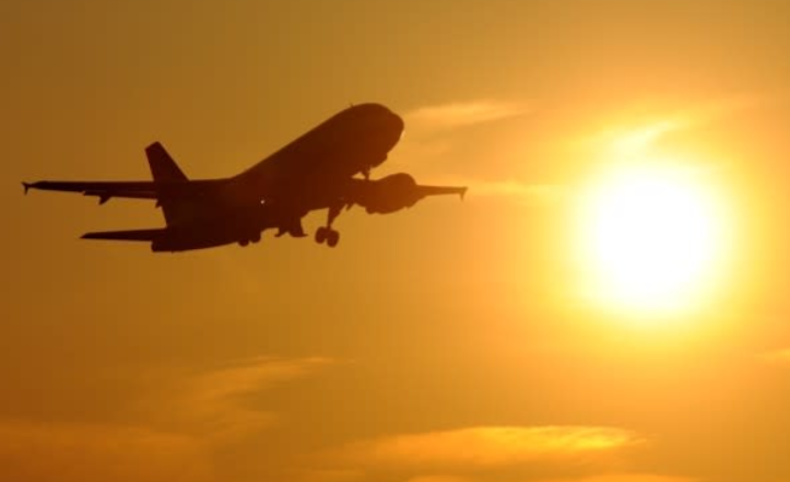 Anulohen mijëra fluturime në SHBA si pasojë e stuhisë