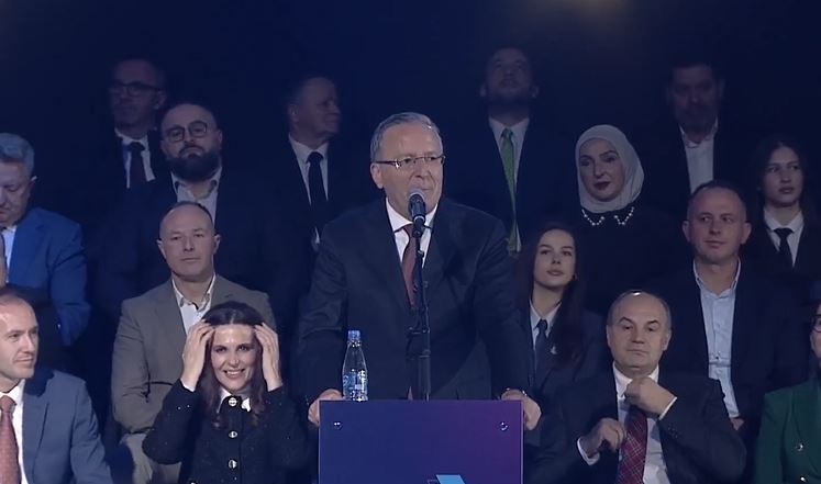 PDK-ja mbyll fushatën, Hamza: Po e hapim një kapitull të zhvillimit e unitetit