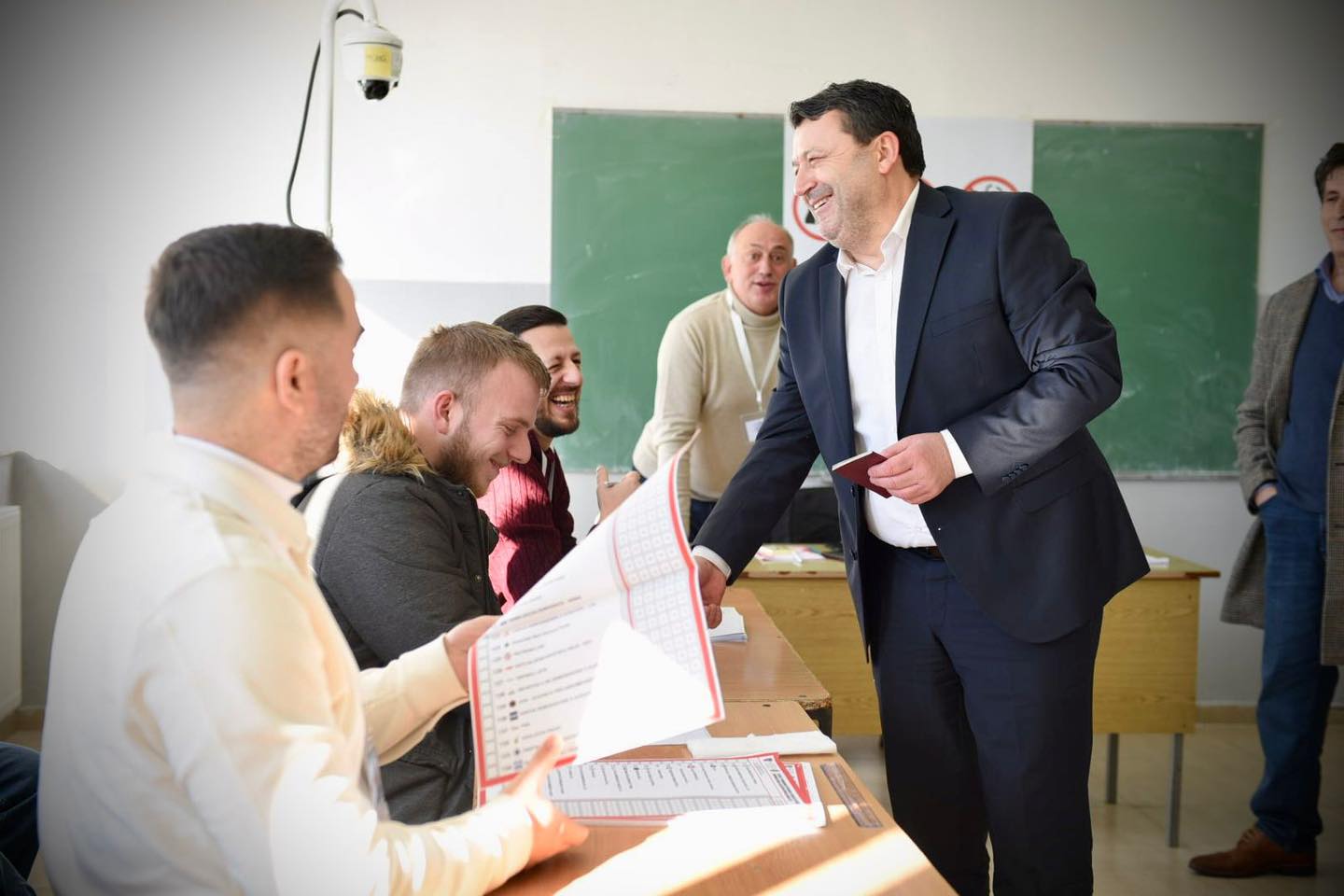 Voton Hajdar Beqa: “Sot është dita për të folur me votë”