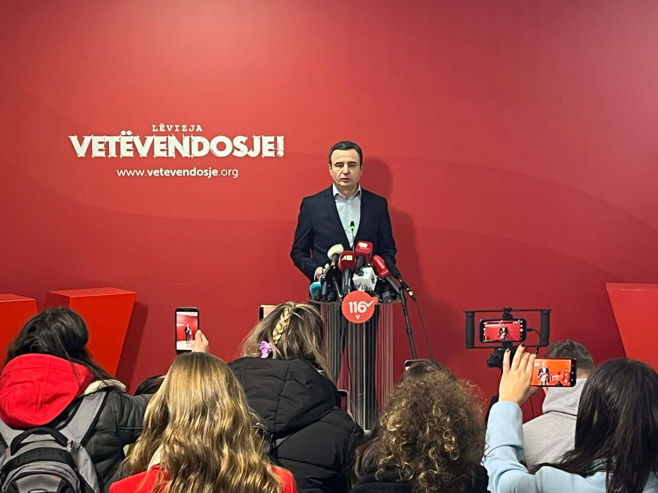 Albin Kurti: Urime fitorja më e madhe në historinë e vendit