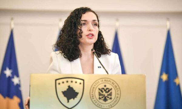 Osmani tregon se nëse nuk rizgjidhet Presidente, a do të garojë në zgjedhje me një subjekt të ri