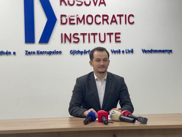 DnV: Zgjedhjet u zhvilluan sipas standardeve demokratike, por KQZ u përball me vendime të kundërligjshme