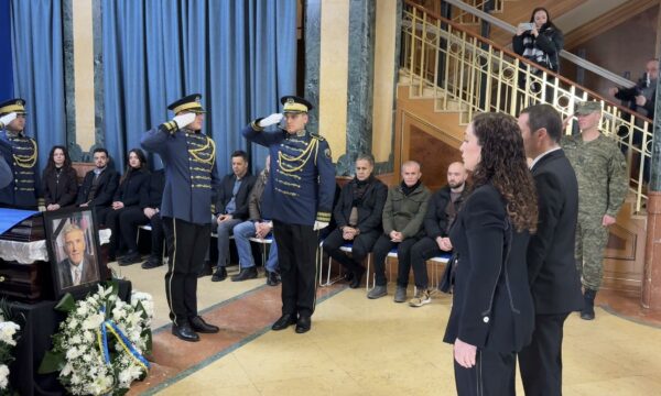 Presidentja Osmani bën homazhe për Nexhat Dacin