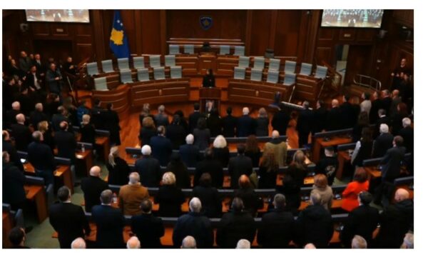 Qeveria ndan 10 mijë euro për mbulimin e shpenzimeve të funeralit për Dacin