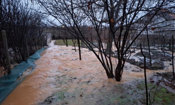 Komuna e Malishevës fton qytetarët për kujdes pas reshjeve të shiut: Mos dilni pa nevojë