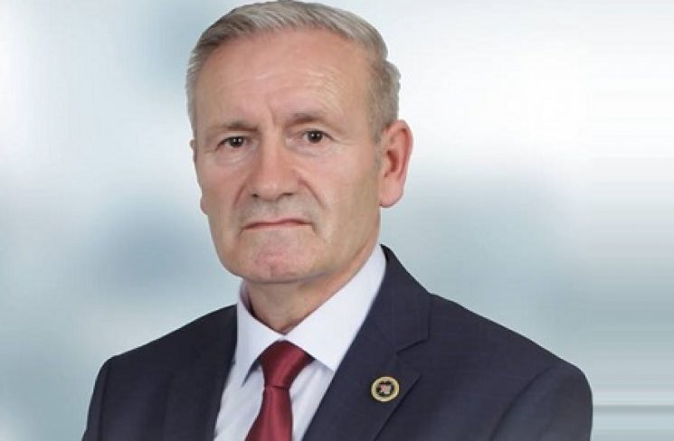 Elezaj: Reshjet intensive shkaktojnë vërshime në Klinë, bizneset te Guri i Zi të përmbytura