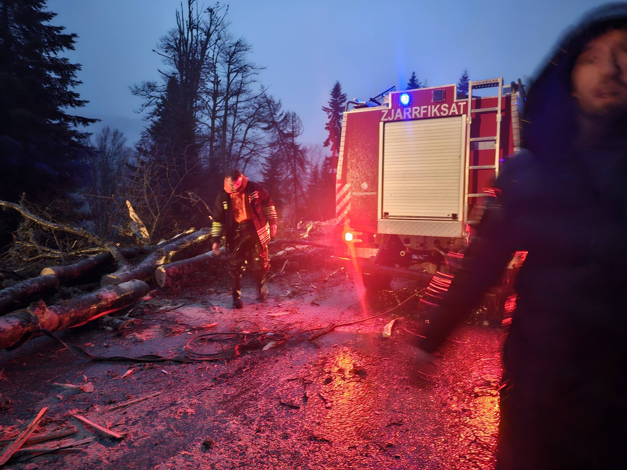 Situata me vërshimet, edhe Komuna e Junikut shpall gjendje të jashtëzakonshme