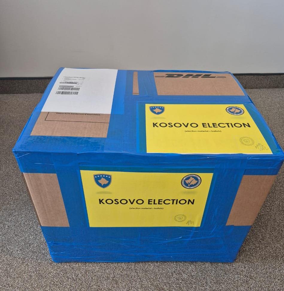 Në QNR arrijnë mbi 9 mijë  fletëvotime nga diaspora