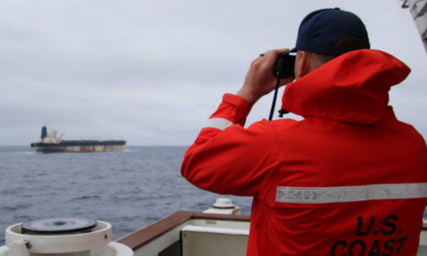 Komanda amerikane për Evropë konfirmon kapjen e anijes së naftës me flamur rus