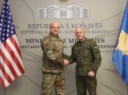 Jashari takon Gjenerallejtënant Stubbs: Partneriteti me SHBA-në, thelbësor për modernizimin e FSK-së