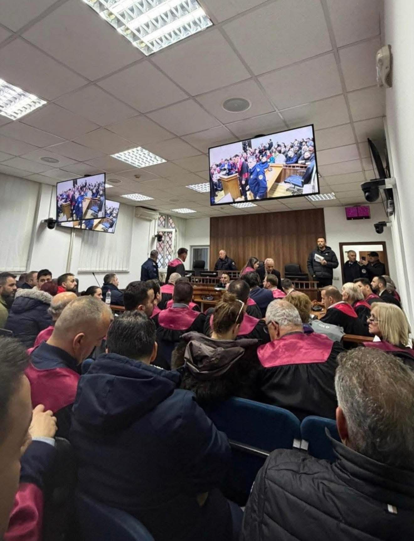 “Veprimet janë bërë konform ligjit”, deklarohet gjykata për rastin e keqpërdorimit të milionave në BKS