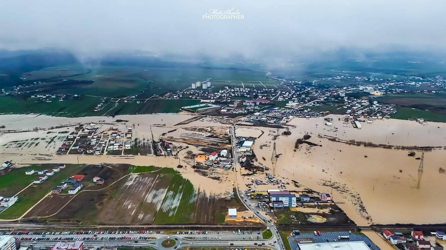 Durmishi njofton për gjendjen e rrugëve nëpër Kosovë pas vërshimeve