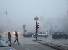 Borë e akull, mbyllet për qarkullim kjo rrugë në Prishtinë