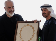 Edi Rama nderohet me medalje nga presidenti i Emirateve të Bashkuara Arabe