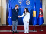 Sorensen nesër viziton Kosovën, takohet me Osmanin