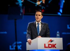 Lumir Abdixhiku ofron dorëheqjen në Kuvendin e LDK-së