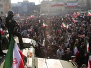 Funeral masiv në Iran me 300 trupa të civilëve dhe forcave të sigurisë