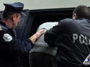 Arrestohen dy të rinj në Podujevë, kërkoheshin nga gjykata për lëndim trupor