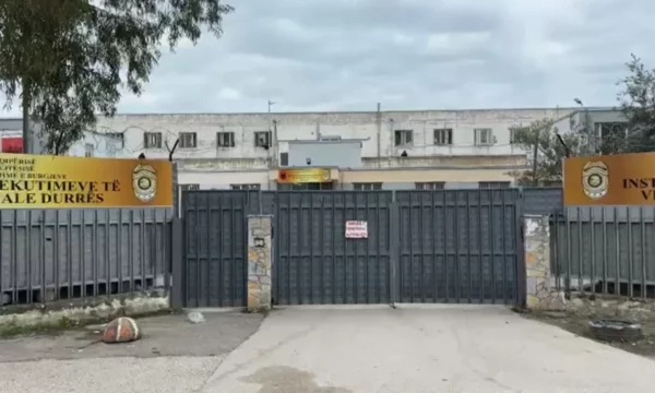 Arratisja e Altin Ndocit, shkarkohet drejtori i burgut të Durrësit