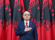 Presidenti shqiptar për masakrën e Reçakut: S’mund të harrohet dhe thirrja për drejtësi s’mund të shuhet