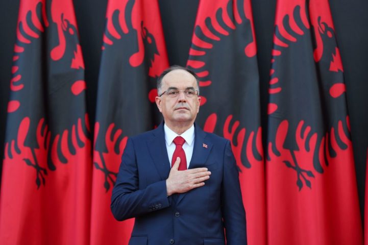 Presidenti shqiptar për masakrën e Reçakut: S’mund të harrohet dhe thirrja për drejtësi s’mund të shuhet