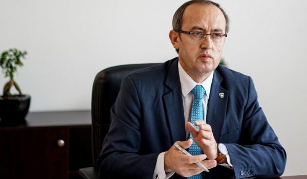 Avdullah Hoti kërkon përgjegjësi dhe lidership të ri në LDK, përfshirë dorëheqjen e Lumir Abdixhikut