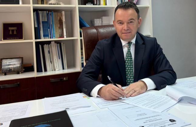 Peci merr vendim për rrënimin dhe lirimin e hapësirë publike te Stacioni i Autobusëve në Mitrovicë