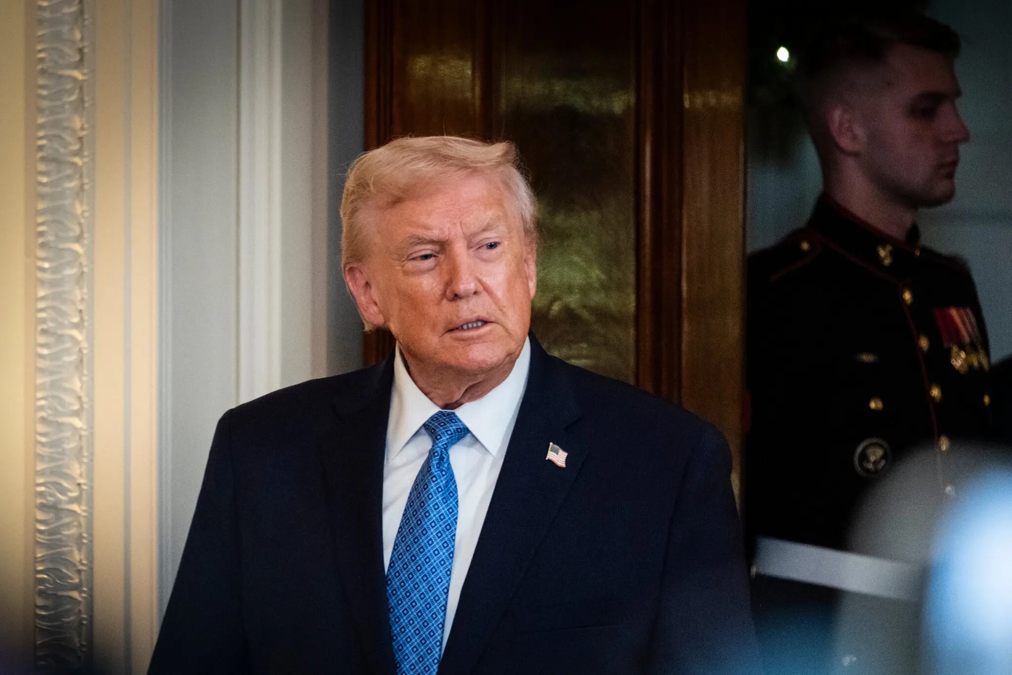 Trump kërcënon me tarifa vendet që nuk pajtohen me Greenlandën