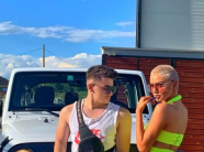 Endri më në fund i tregon publikisht momentet intime me Benitën