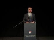 Kurti për Skënderbeun: Personaliteti më i rëndësishëm në historinë e shqiptarëve, është në qendër të identitetit shqiptar