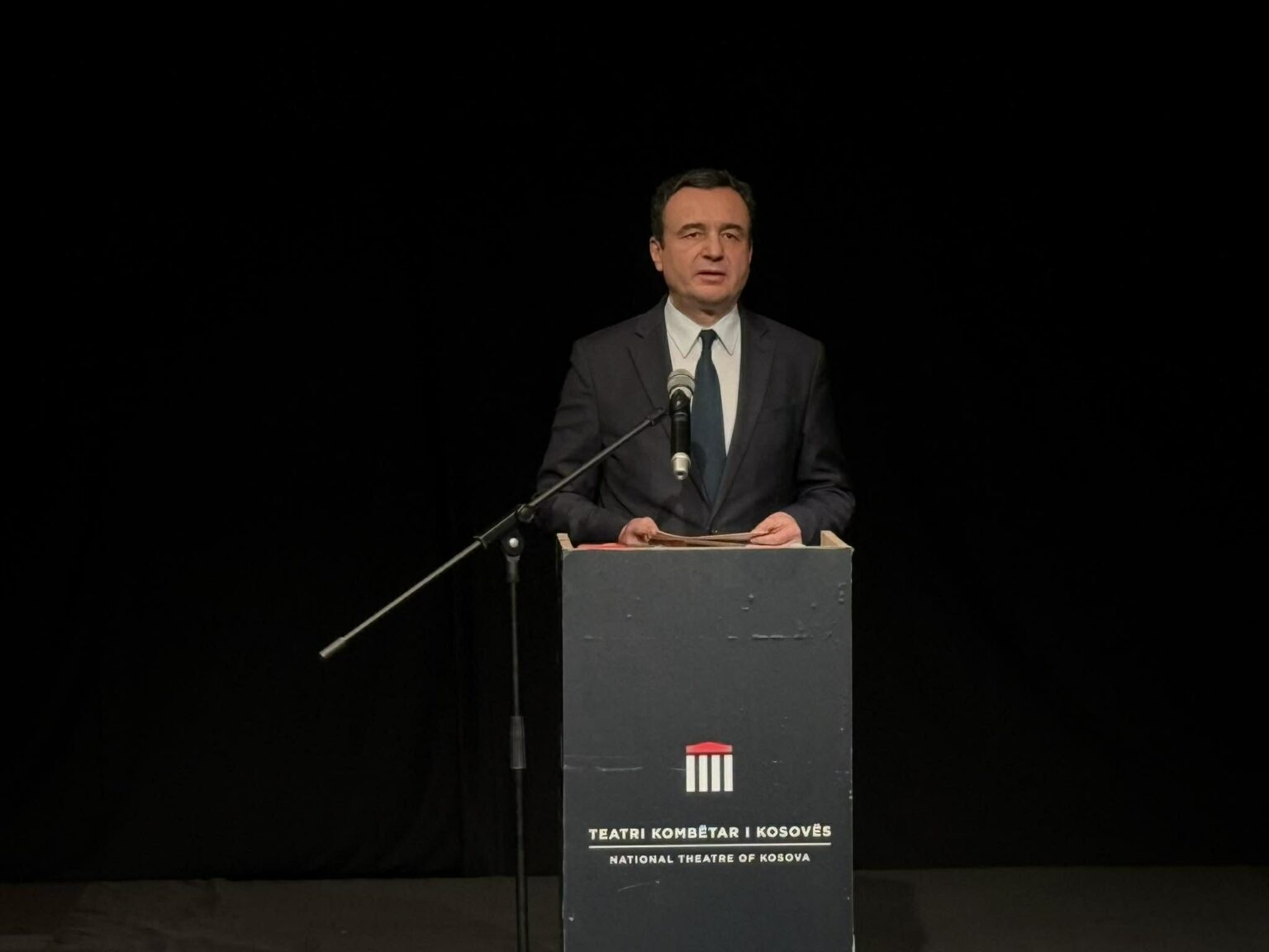 Kurti për Skënderbeun: Personaliteti më i rëndësishëm në historinë e shqiptarëve, është në qendër të identitetit shqiptar