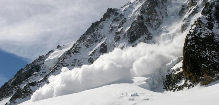 Tragjedi në Alpet austriake: Orteku ua merr jetën pesë skiatorëve jashtë pistës