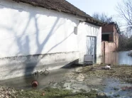 Familja nga Obiliqi fajëson qytetarët për vërshimet, bllokuan shtratin dhe urat e Sitnicës