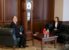 begaj-takon-presidenten-e-moldavise:-inkurajojme-rishqyrtimin-e-njohjes-se-kosoves