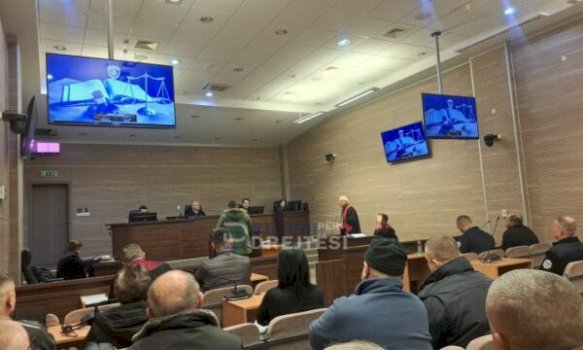 vrasja-ne-dumnice,-i-akuzuari-thote-se-per-vrasjen-e-viktimes-kishte-kuptuar-permes-portaleve