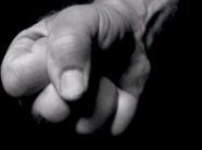 rrahje-mes-shtate-personave-ne-gacke-te-ferizajt,-dy-te-lenduar-me-thike