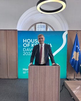 xhafer-tahiri-nga-davosi:-bashkepunimi-global-ne-interes-te-kosoves-dhe-rajonit