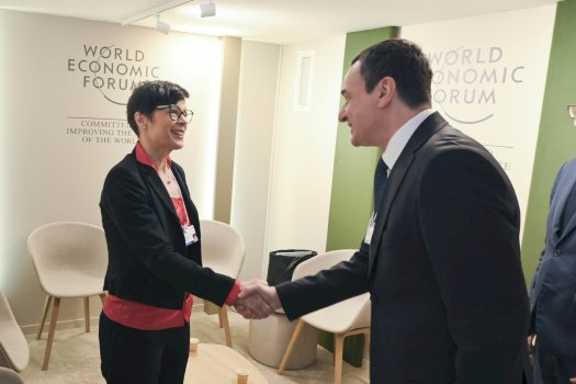 kurti-takohet-me-kos:-kosova-deshmoi-progres,-meriton-statusin-e-vendit-kandidat