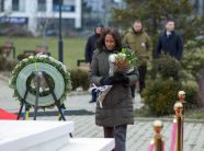 prattipati:-rugova-i-mesoi-botes-se-guximi-e-dinjiteti,-jane-rruget-drejt-lirise