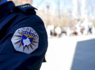 prangosen-dy-burra-ne-peje,-genjyen-per-identitetin-e-nje-tjetri