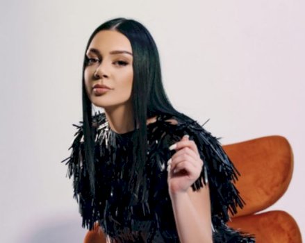 cfare-ka-mes-krusites-dhe-kristit?-mikesha-e-saj-:-ajo-eshte-e-hapur-per-lidhje…