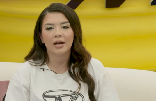 “vjehrra-me-trajtonte-si-skllave”-koha-kur-alba-rrefente-martesen-e-veshtire-qe-zgjati-disa-vite