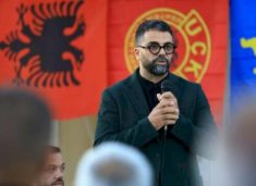 behrami-ngrit-alarmin-se-si-ne-gjimnazin-“xhevdet-doda”-u-aprovua-kerkesa-e-speciales-per-ligjerata