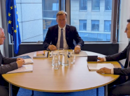 bislimi-dhe-petkoviq-zhvillojne-rund-te-ri-te-dialogut-ne-bruksel