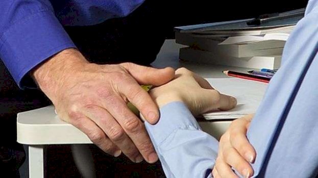 ngacmohet-seksualisht-nje-grua-ne-obiliq