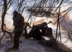 rusia-sulmon-ukrainen-ndersa-vazhdojne-bisedimet-me-shba-ne-per-t’i-dhene-fund-luftes